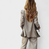 Carlota - Elegancka Fason